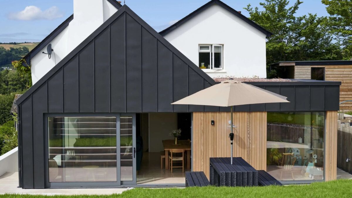 contemporary-farmhouse-electrician-devon